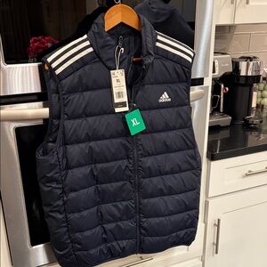 Adidas Men's black Quilted Vest XL